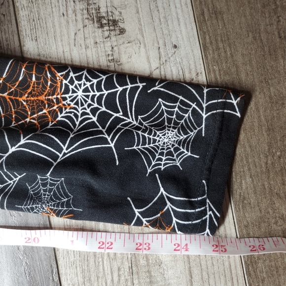 Just One Women's Halloween Leggings Black Orange Spiderwebs Size Small/Medium - Picture 5 of 15